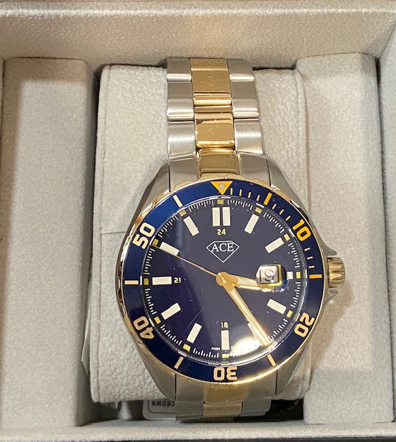 TT STAINLESS STEEL 10ATM BLUE DIAL WATCH