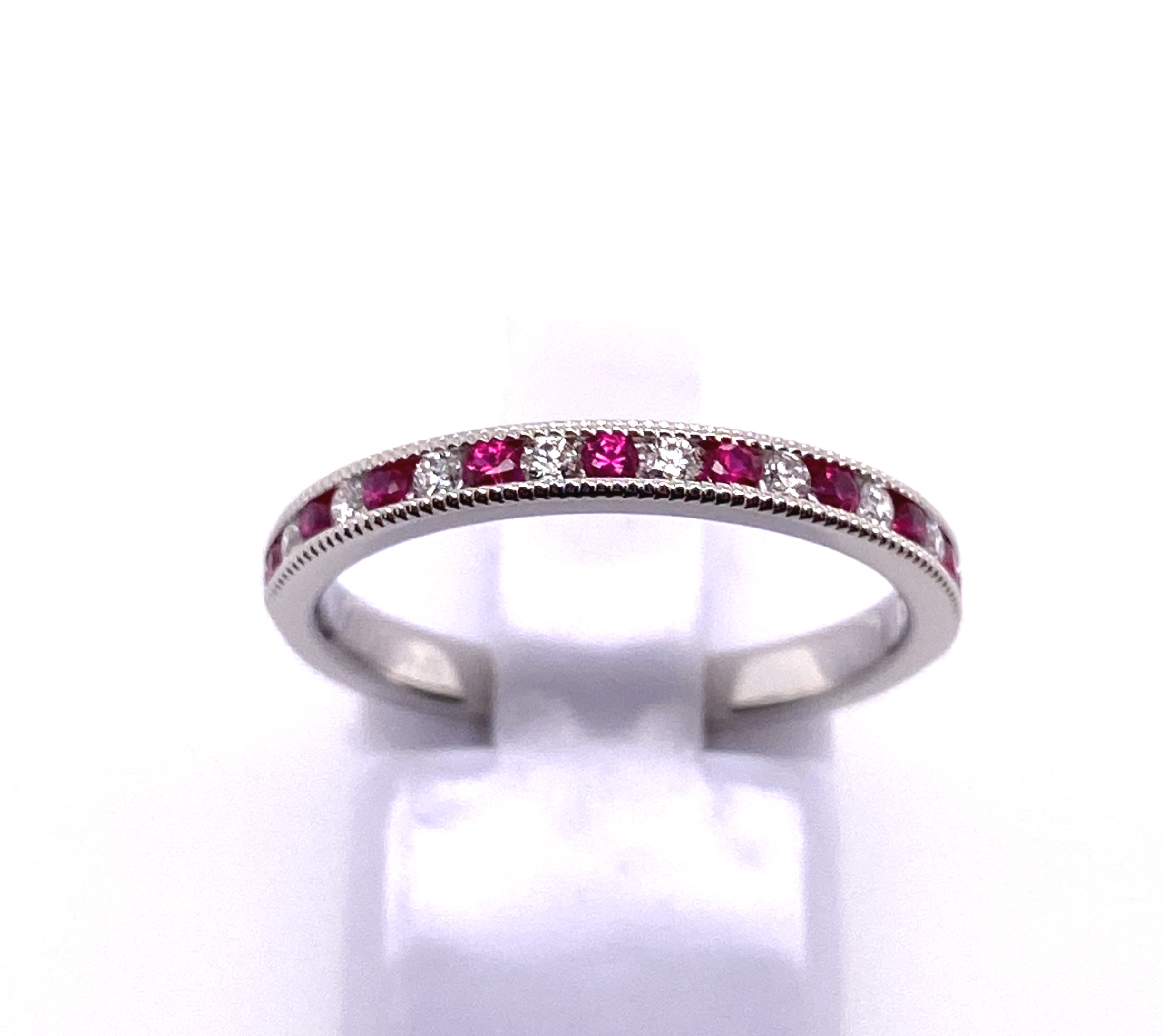PLT .25CTW RUBY .15CTW DIA ALTN CHANL RING