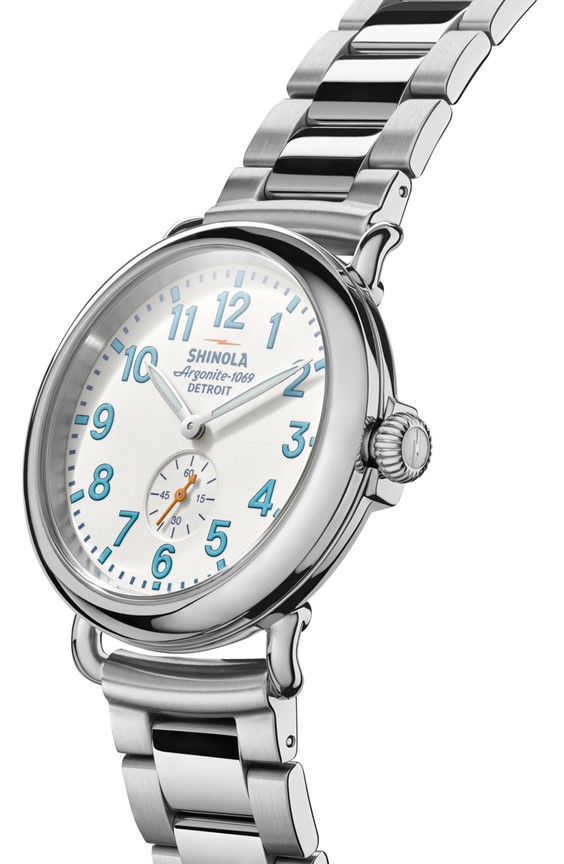 Shinola 41mm Runwell Watch - Ivory Dial with Teal Numbers, Silver Bracelet