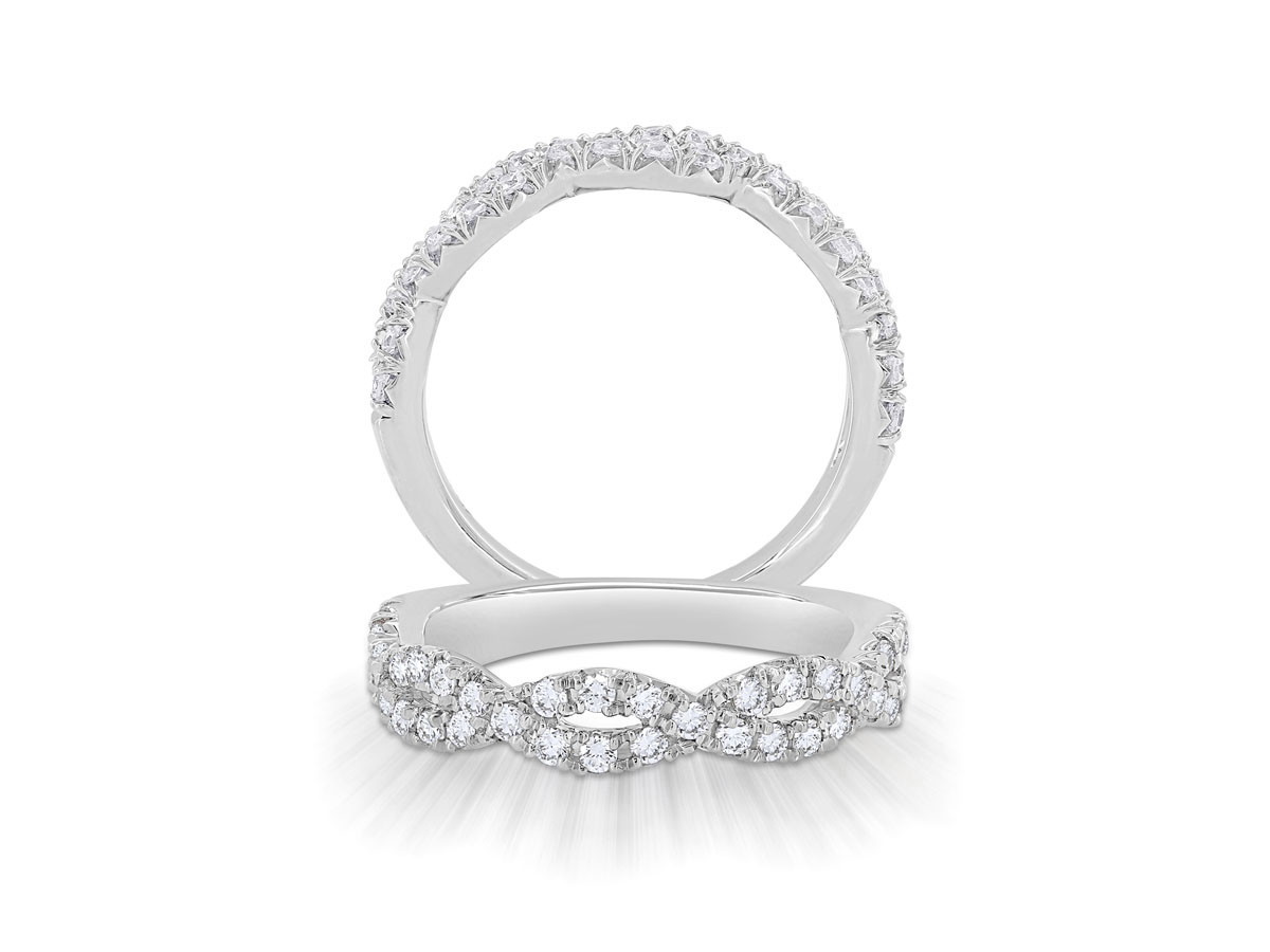 14K White Gold Diamond Half Twist Anniversary Band (0.50ctw)