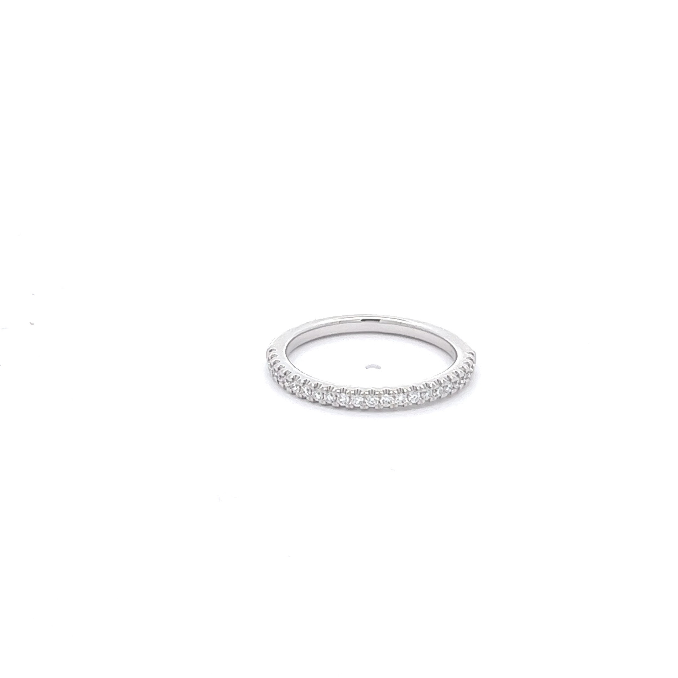 14K White Gold Diamond Anniversary Band (0.20ctw)