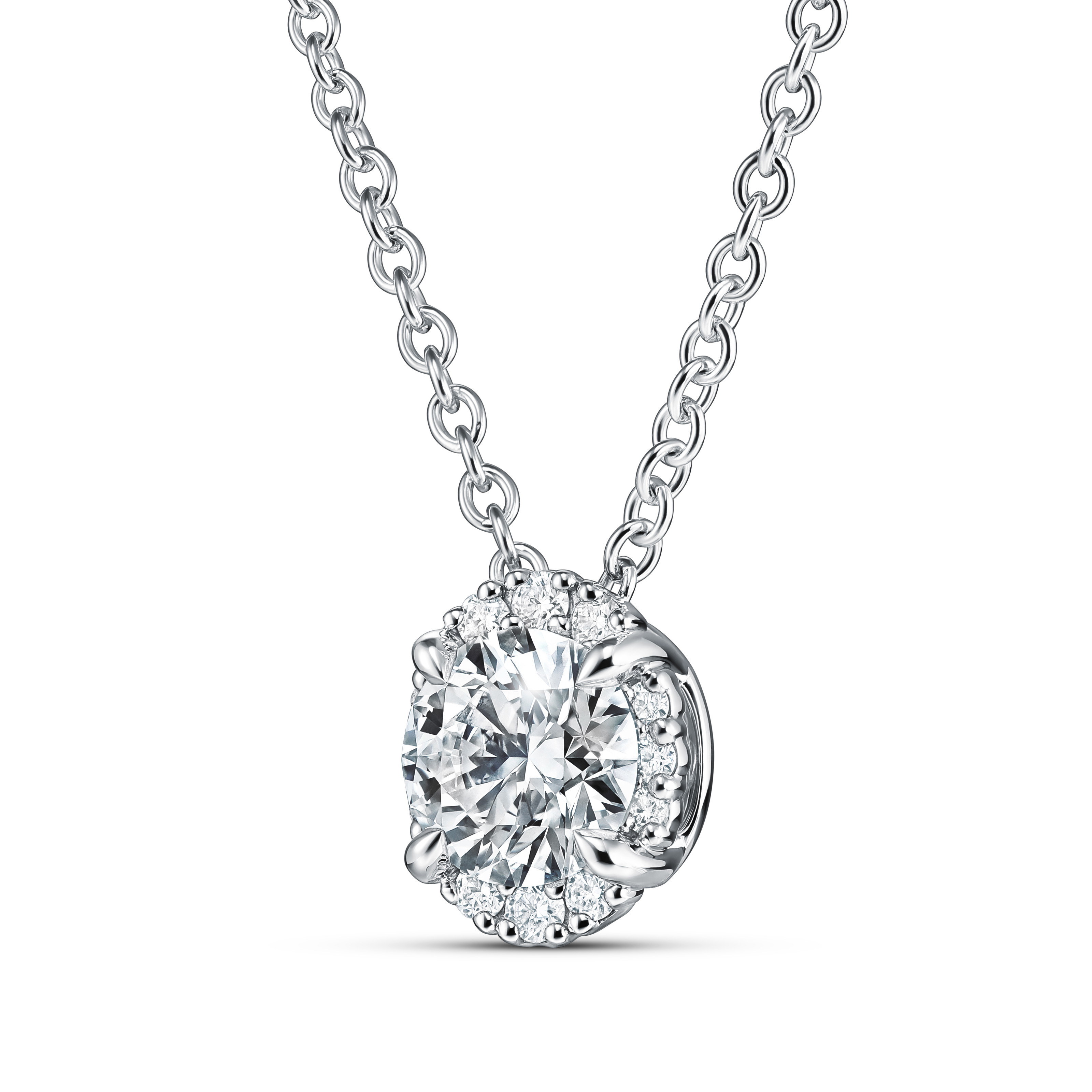 Hearts on Fire Ellipse 0.80ctw Diamond Graduated Halo Pendant in 18K White Gold