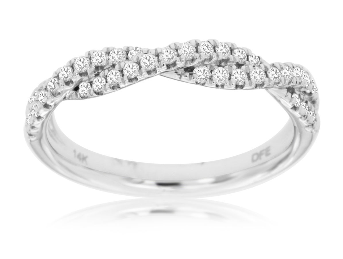 14K White Gold Diamond Half Twist Anniversary Band (0.30ctw)