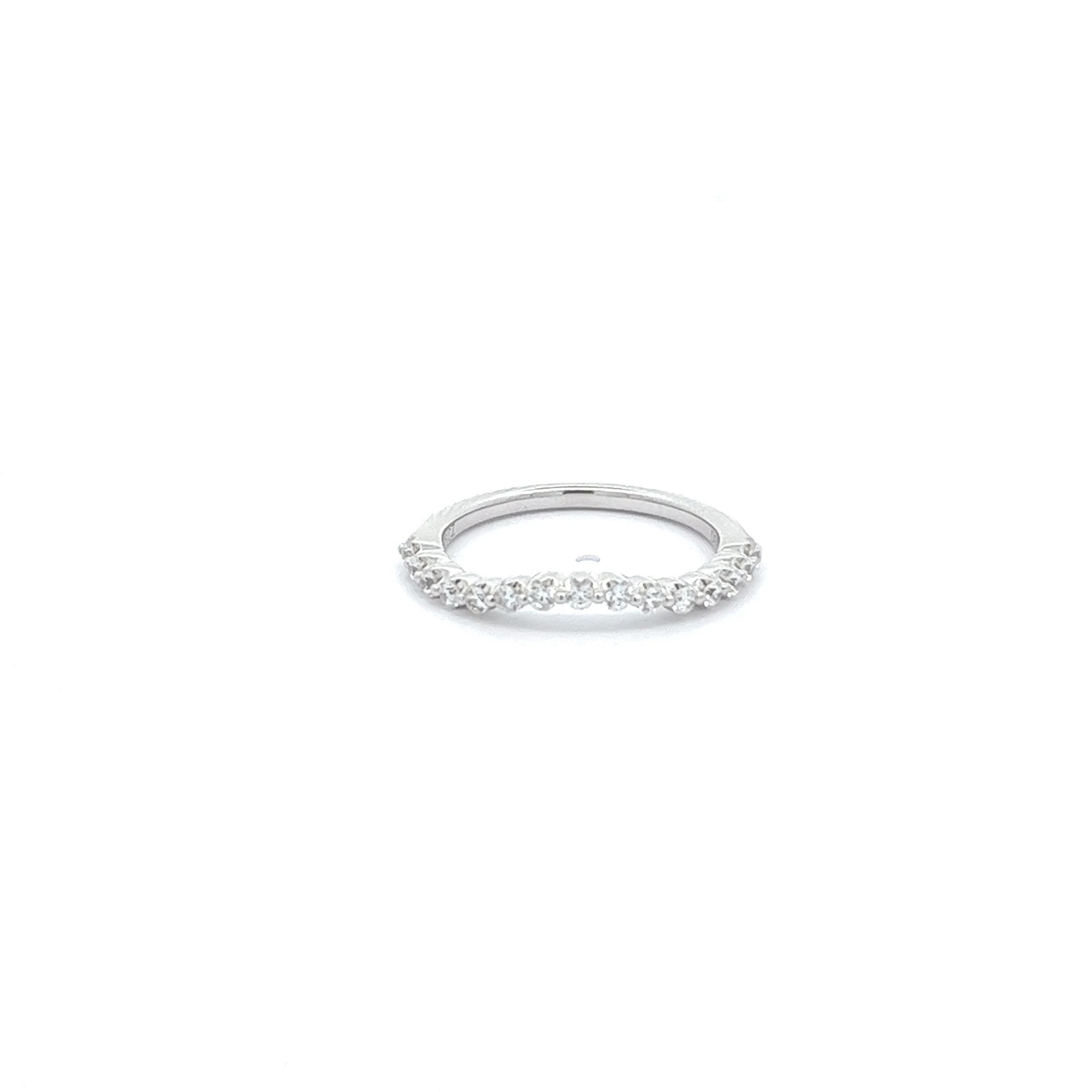 14K White Gold Diamond Curved Shared Prong Anniversary Band (0.35ctw)