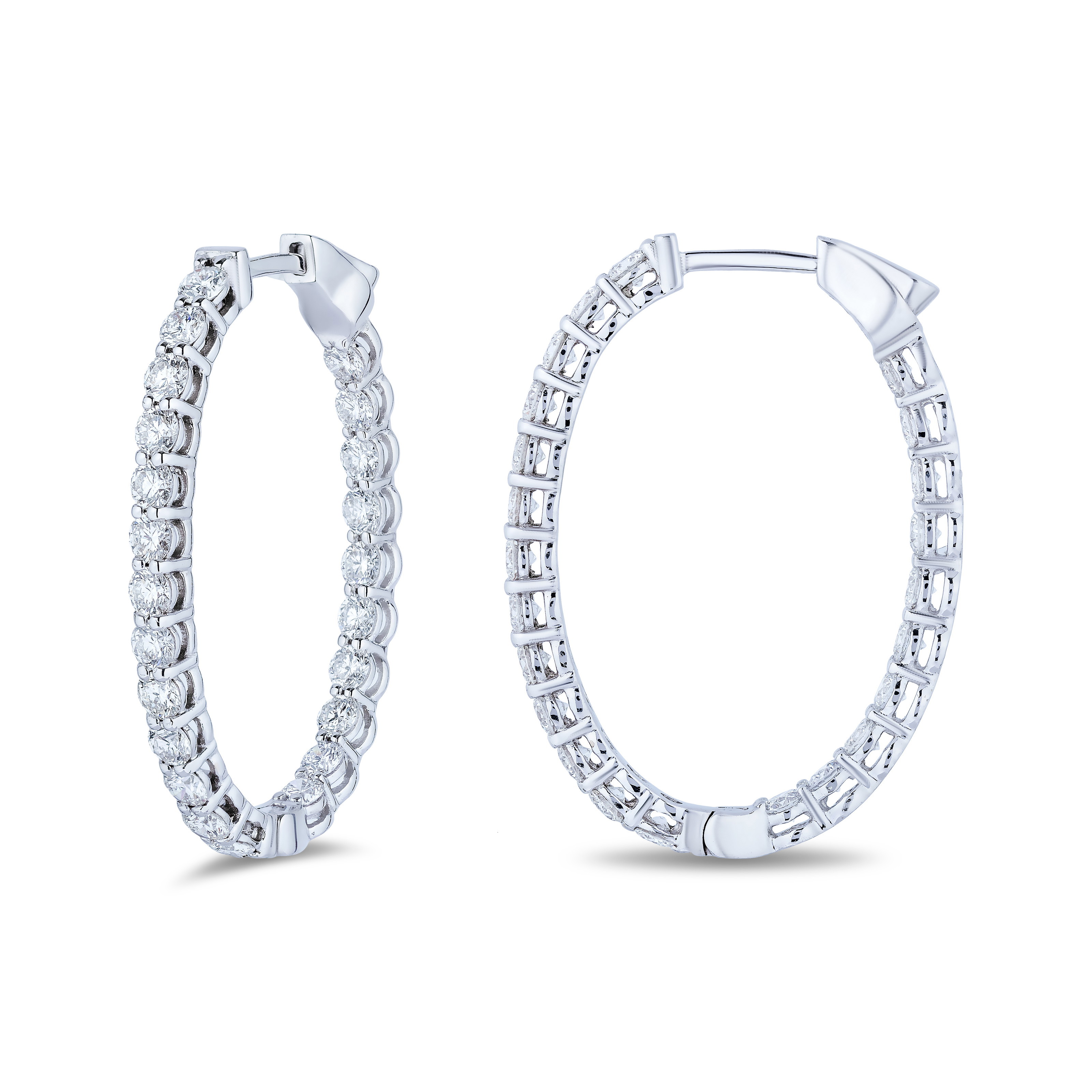 18K White Gold Diamond Inside Out Oval Medium Hoop Earrings (2.42ctw)